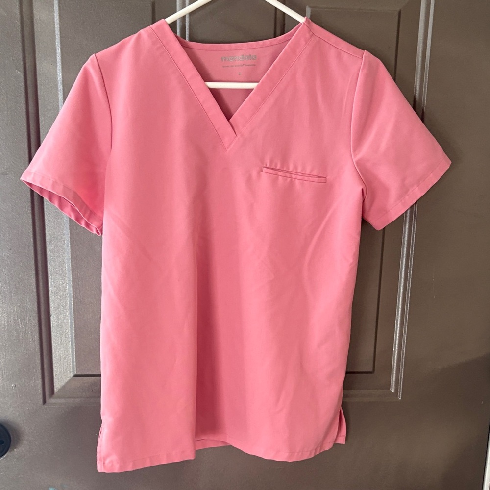 Mandala Bubblegum Pink Women's Scrub Set (small top, small-petite bottoms) - Picture 5 of 6